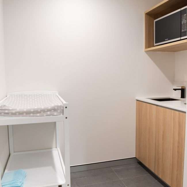 baby change room southport doctors